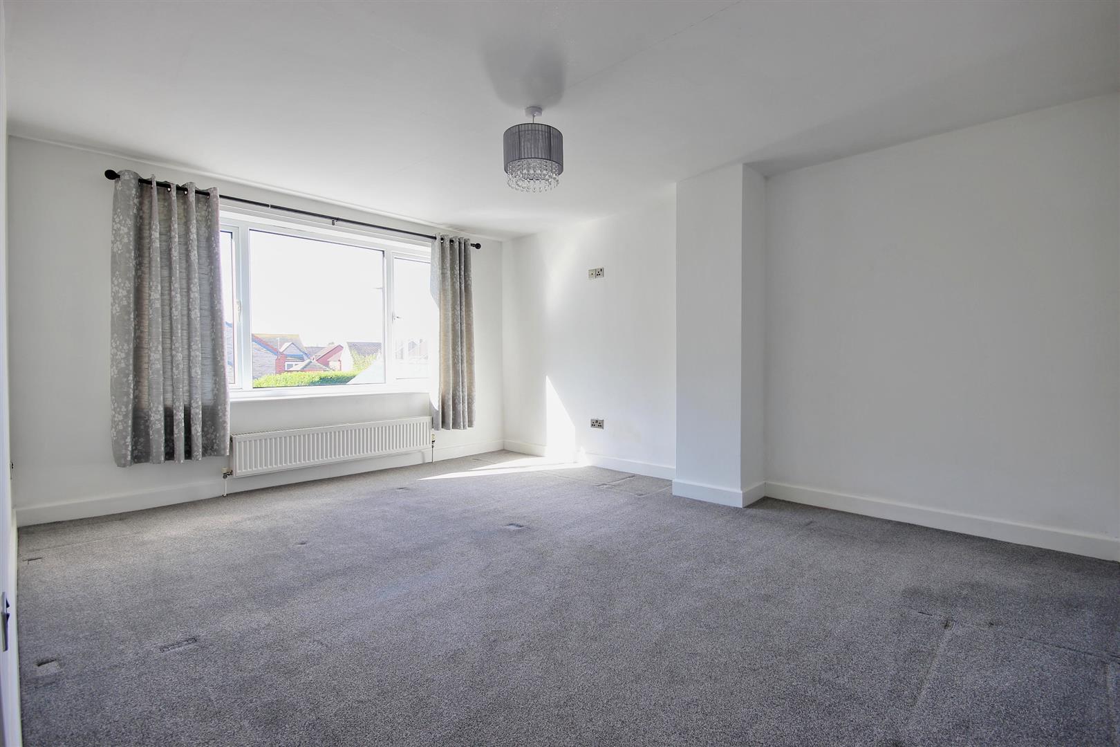 82 East Street, Leven